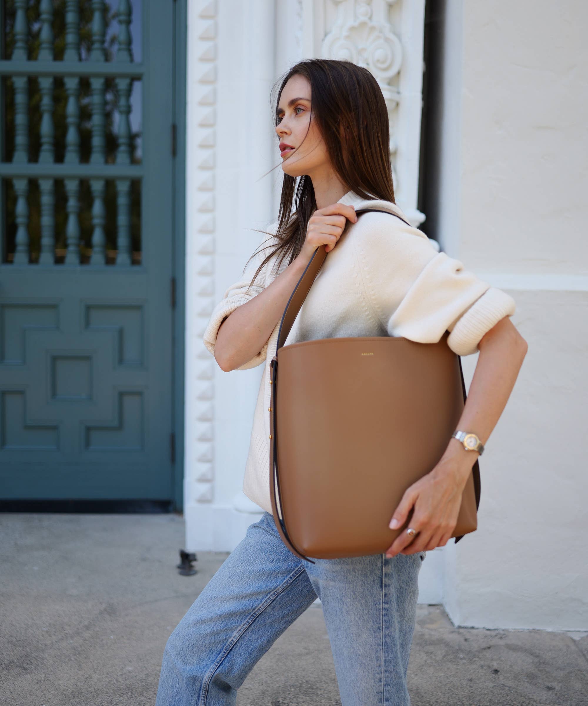 AALLYN - Jolina Bucket Tote - Leather: Wood Berry/Silver - Image 3
