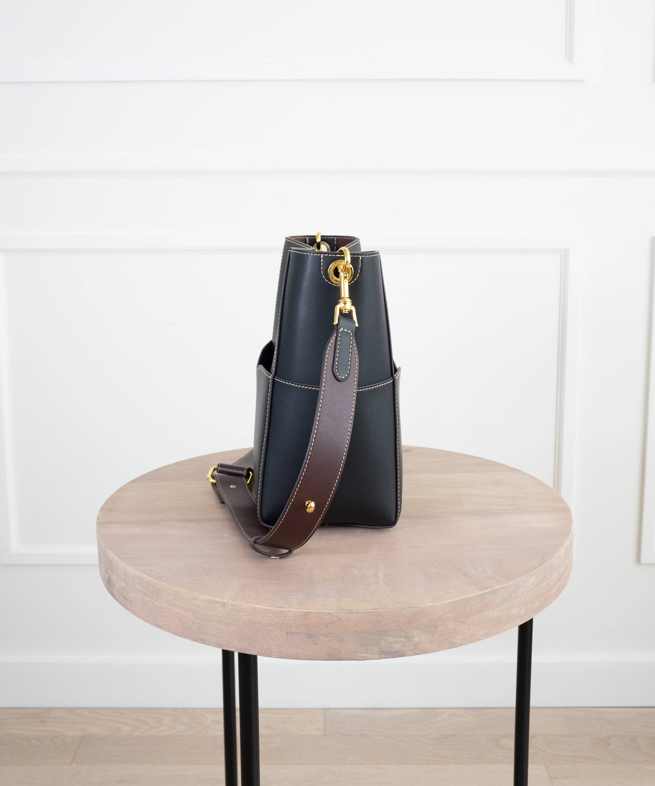 AALLYN - Jordan Bucket Bag - Tobacco/Silver - Image 10