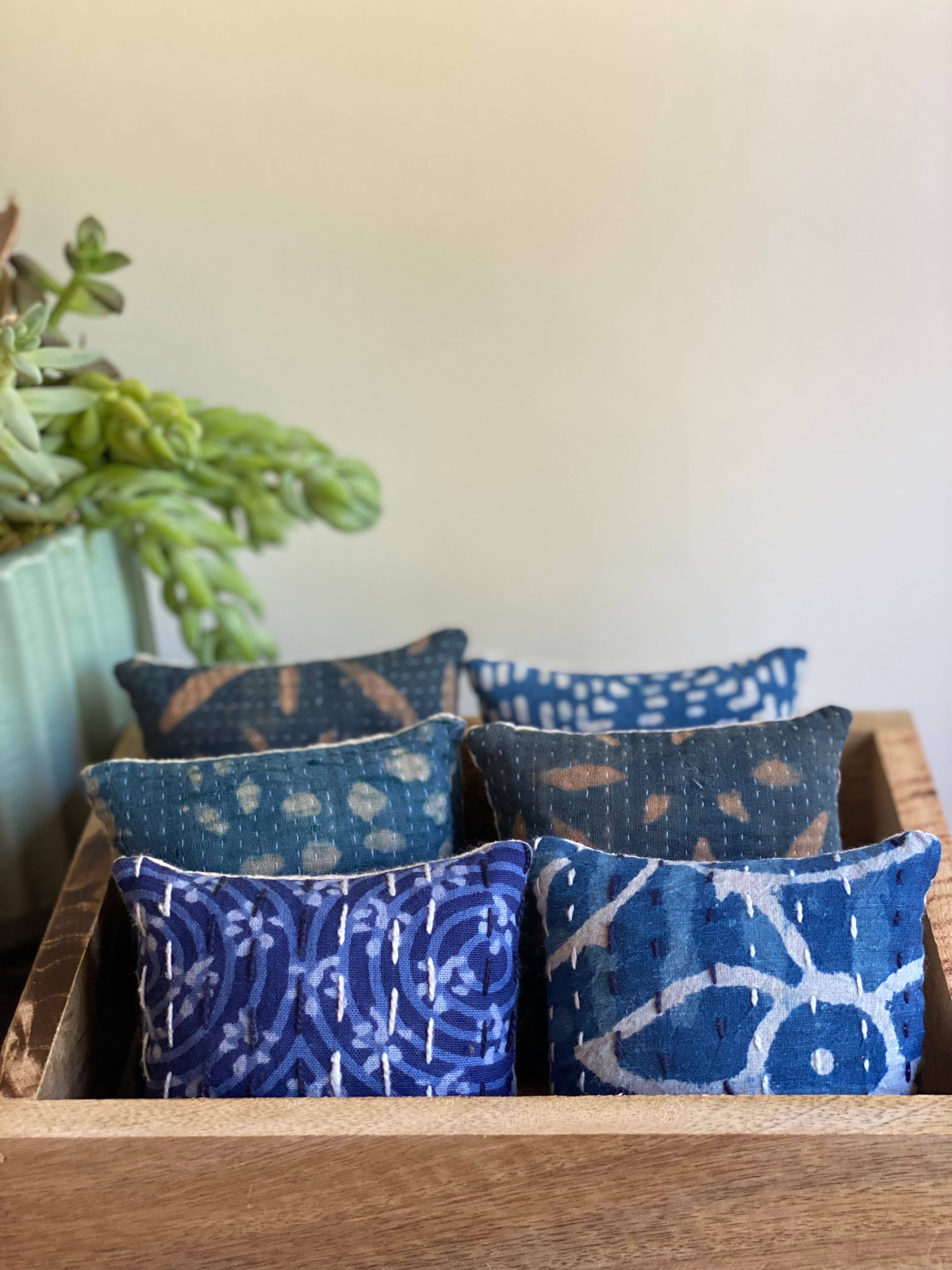 Belle's Nest - Blue Lavender Squares