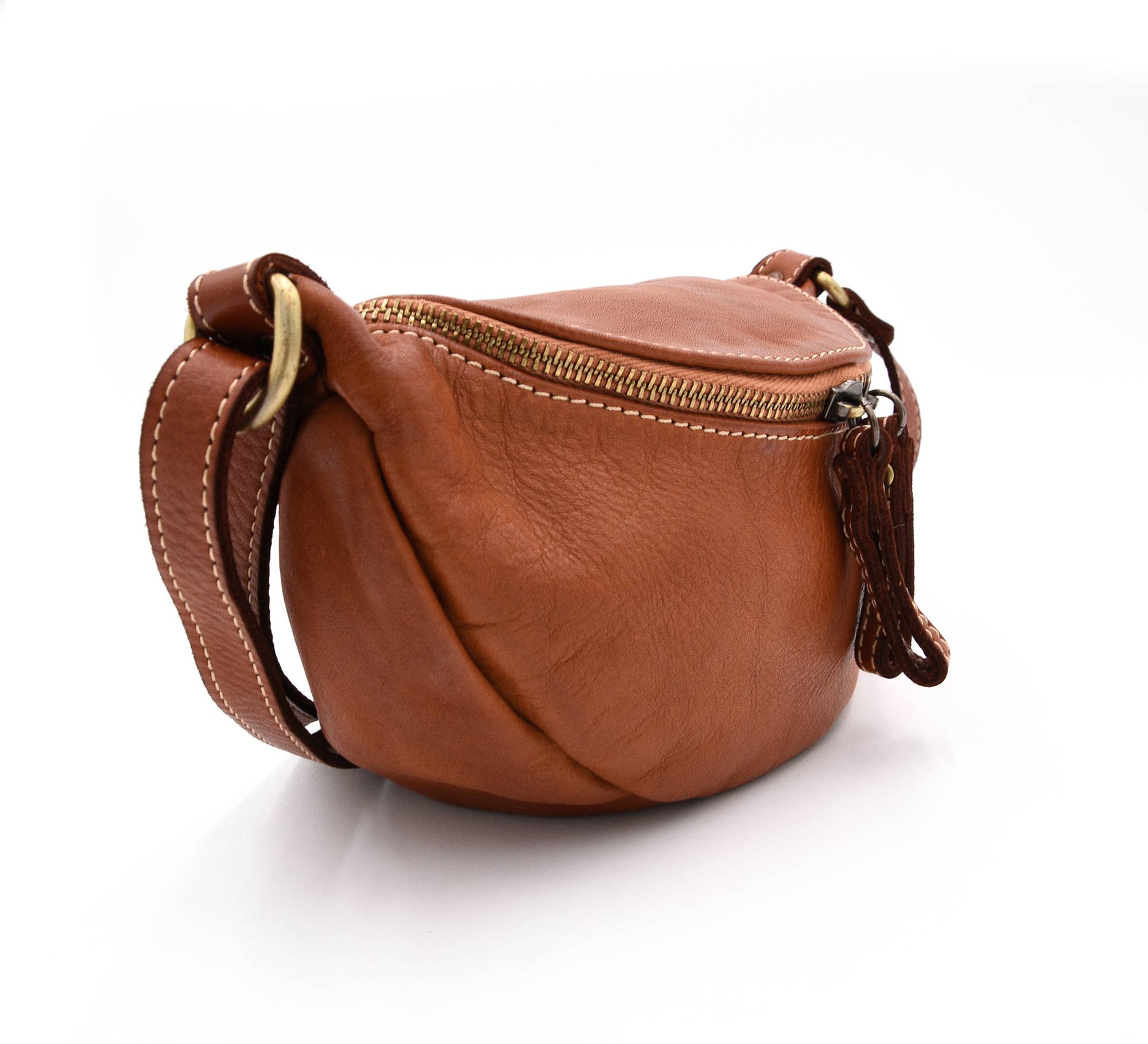Bolsa Nova Handbags - Avery Crossbody: Cognac - Image 22