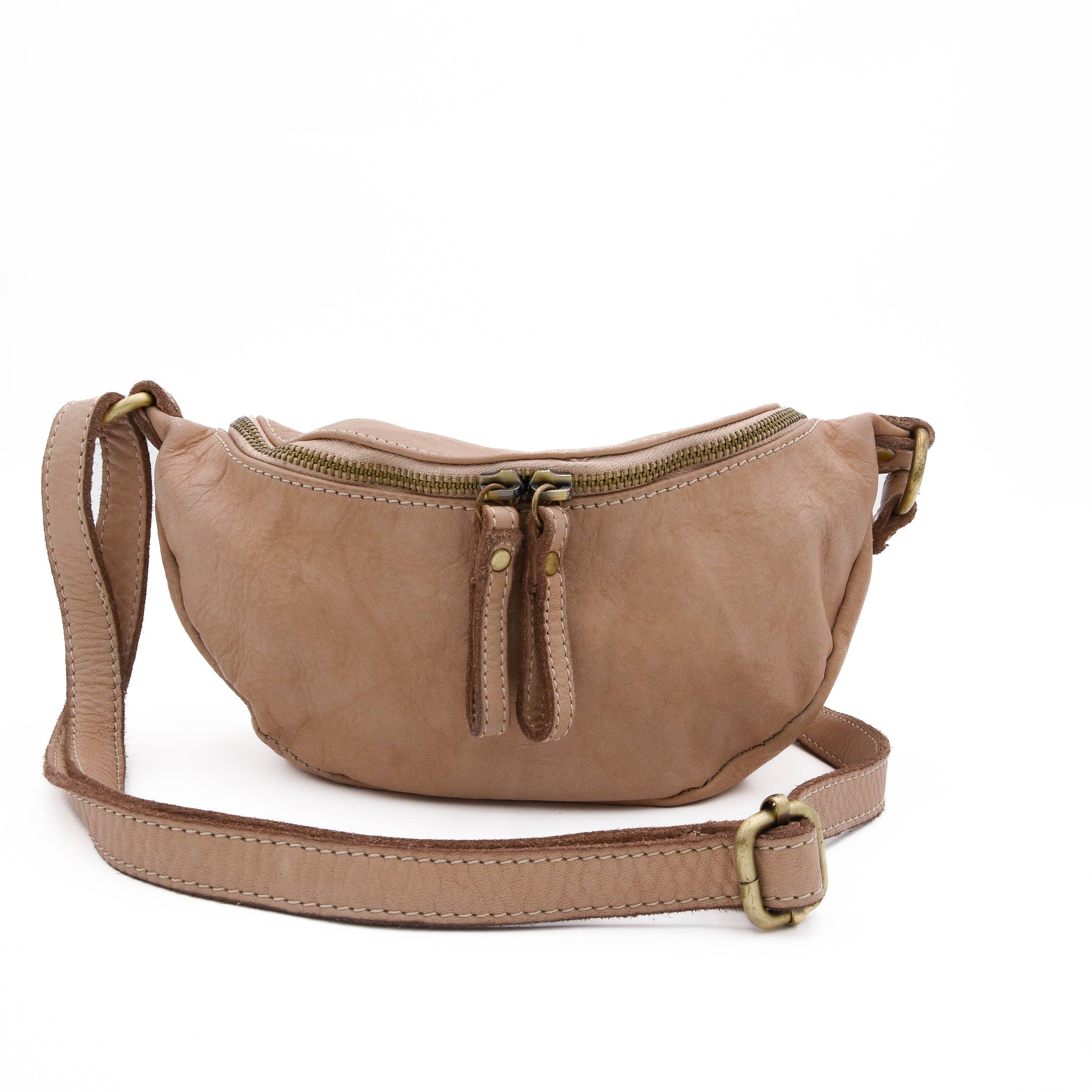 Bolsa Nova Handbags - Avery Crossbody: Cognac - Image 26
