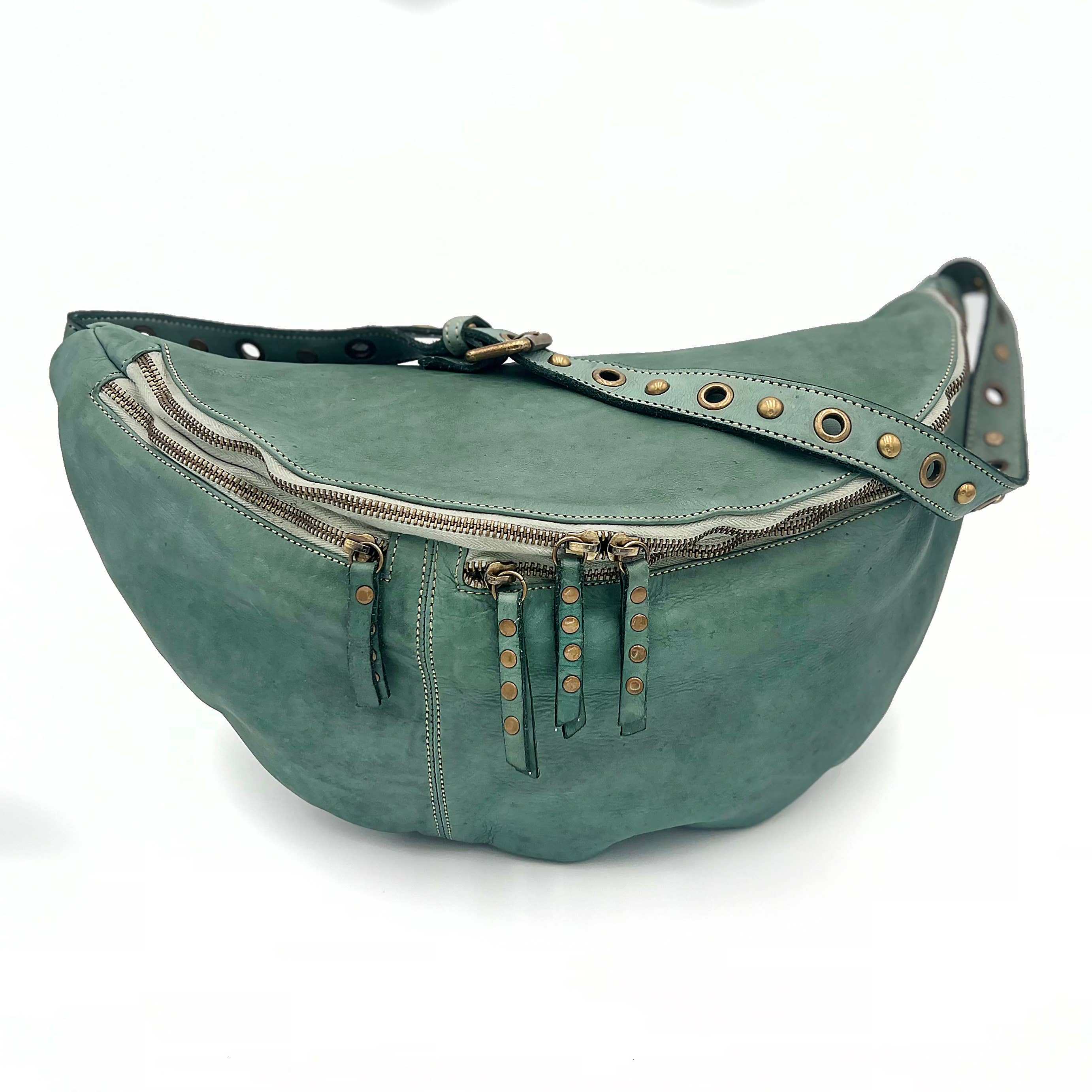 Bolsa Nova Handbags - Bella Large Leather Sling Bag: Cognac - Image 11