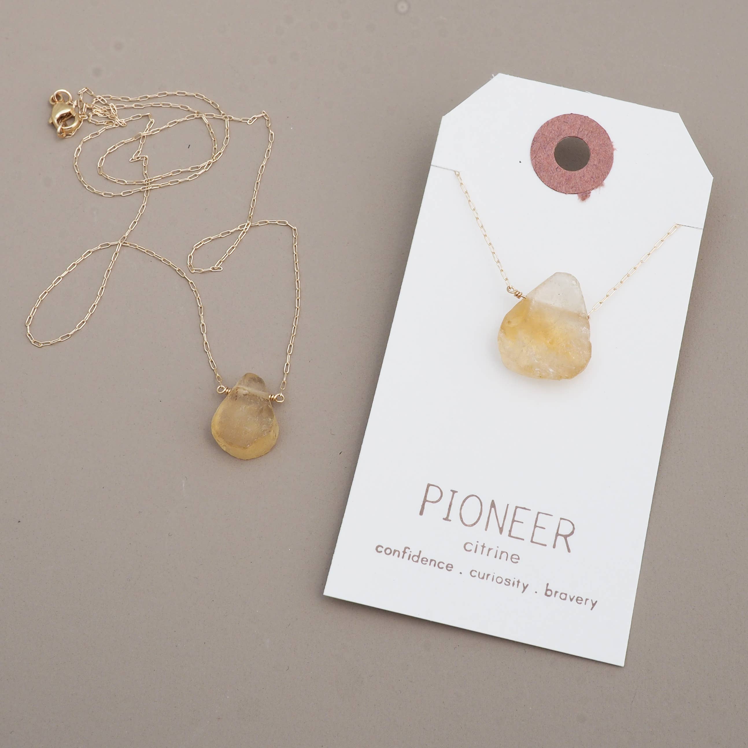 Britta Ambauen Jewelry - Romantic / rose quartz Necklace - Image 14