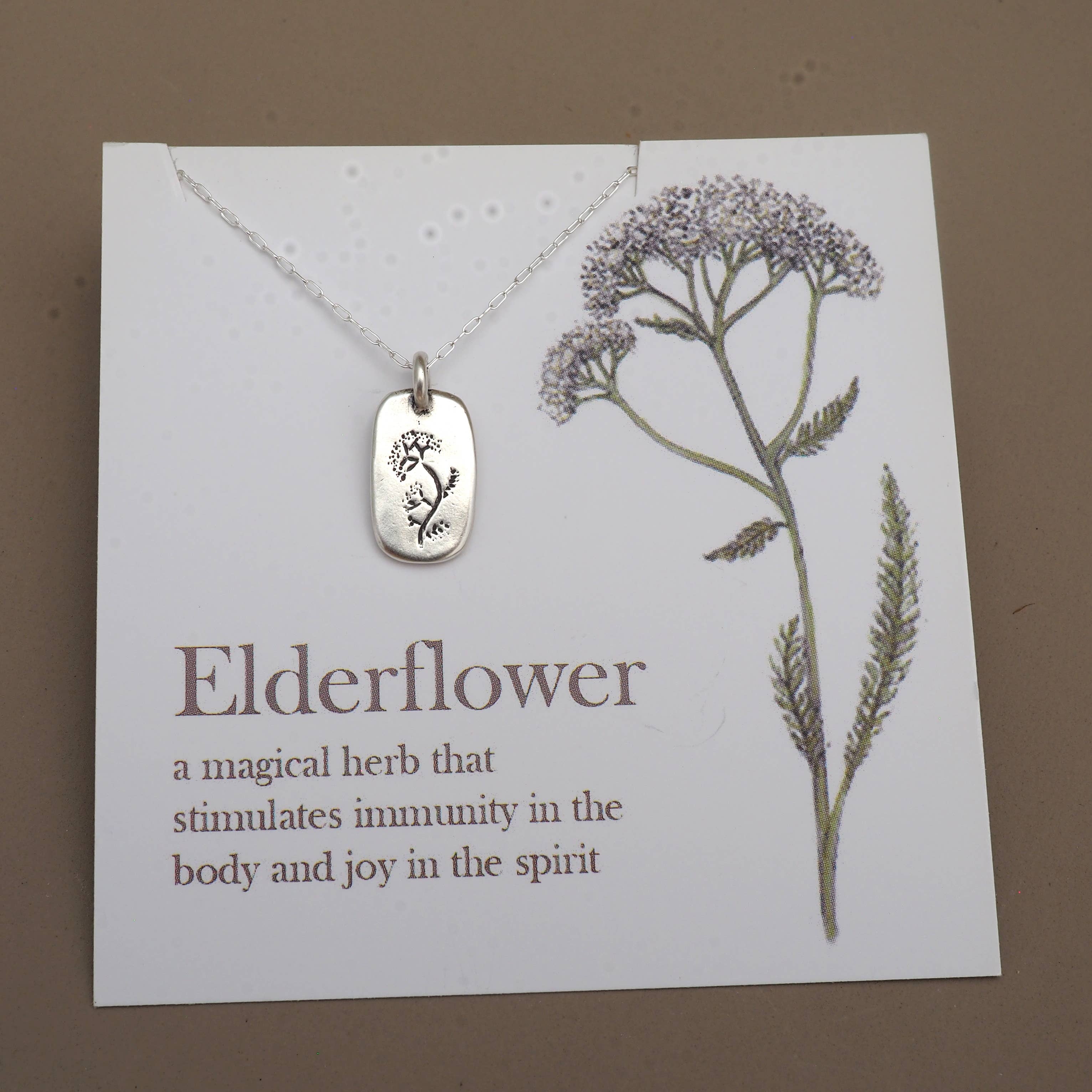Britta Ambauen Jewelry - Botanical Amulets - Chamomile - Image 16