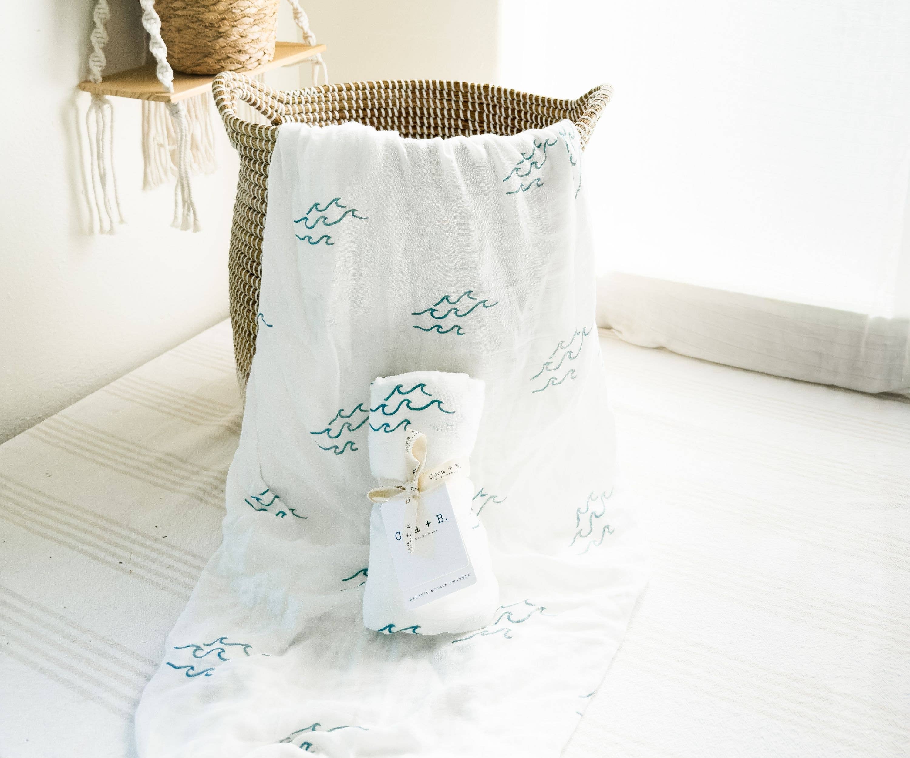 Coca + B. - Surfer Wave Organic Bamboo Swaddle - Image 10