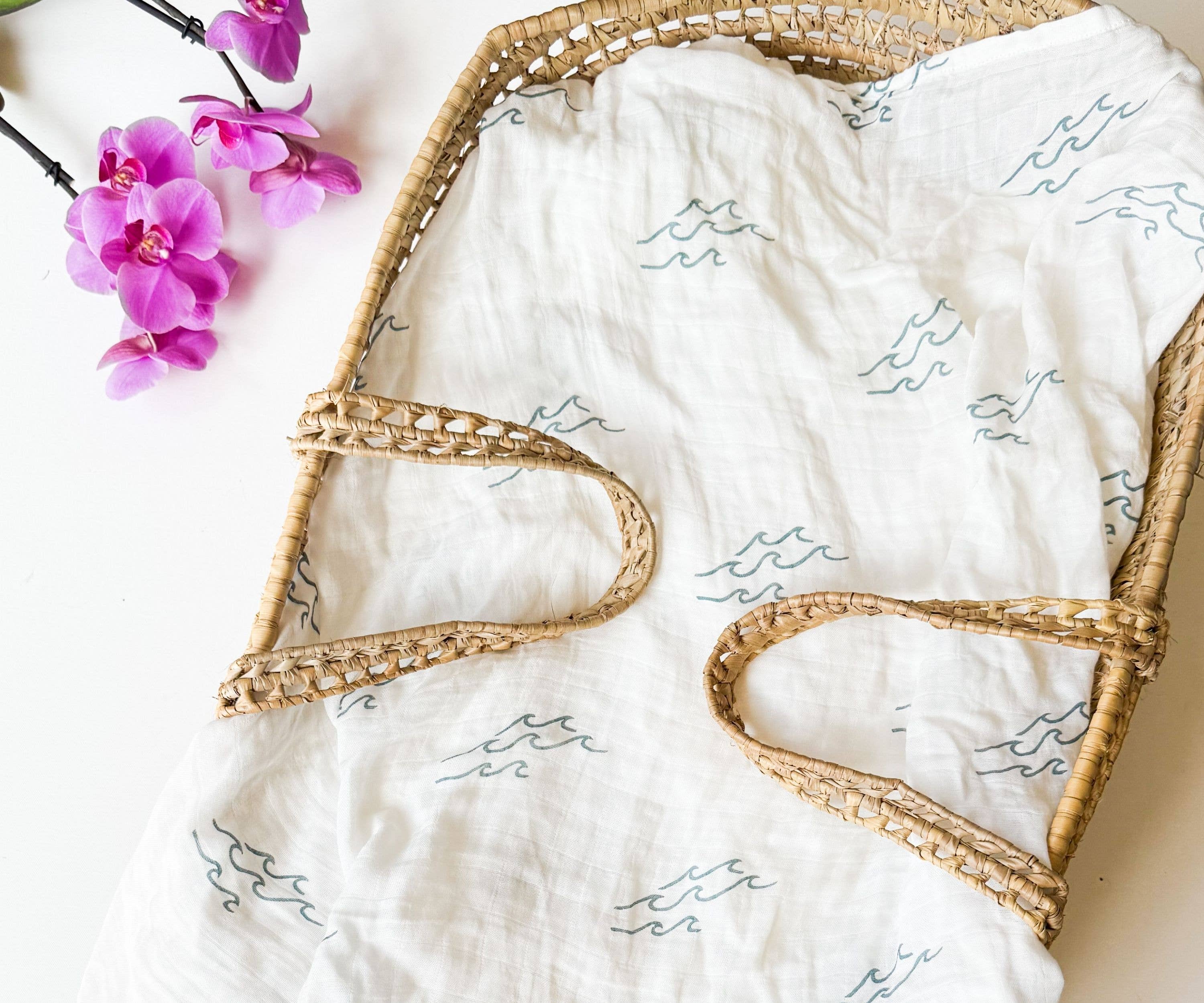 Coca + B. - Surfer Wave Organic Bamboo Swaddle - Image 2