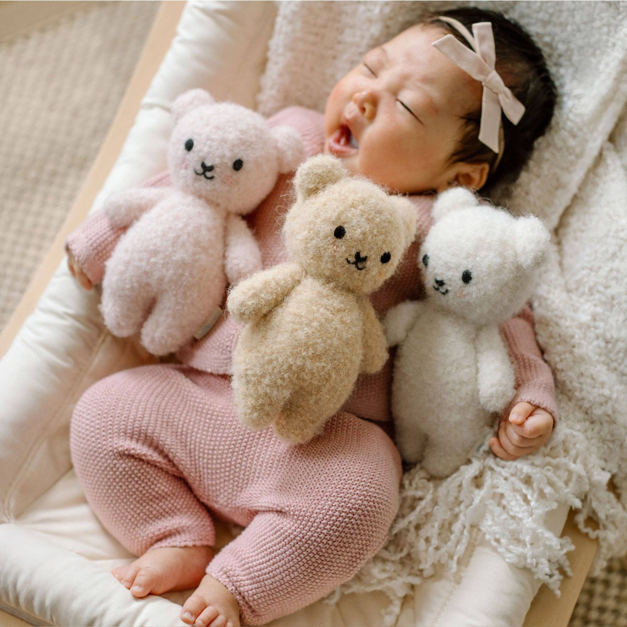 cuddle+kind - Baby bouclé bear (honey) - Image 7