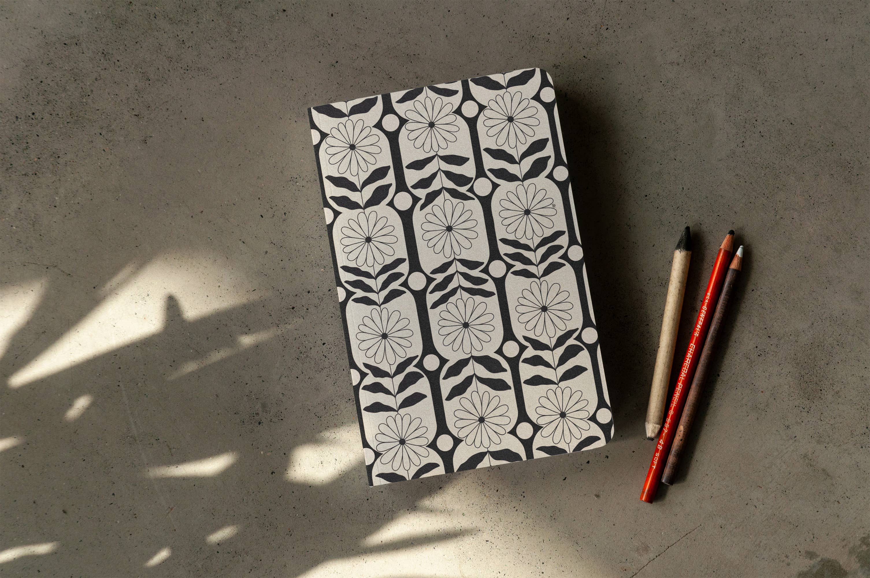 Denik - Growing Pattern Classic Layflat Journal Notebook - Image 2
