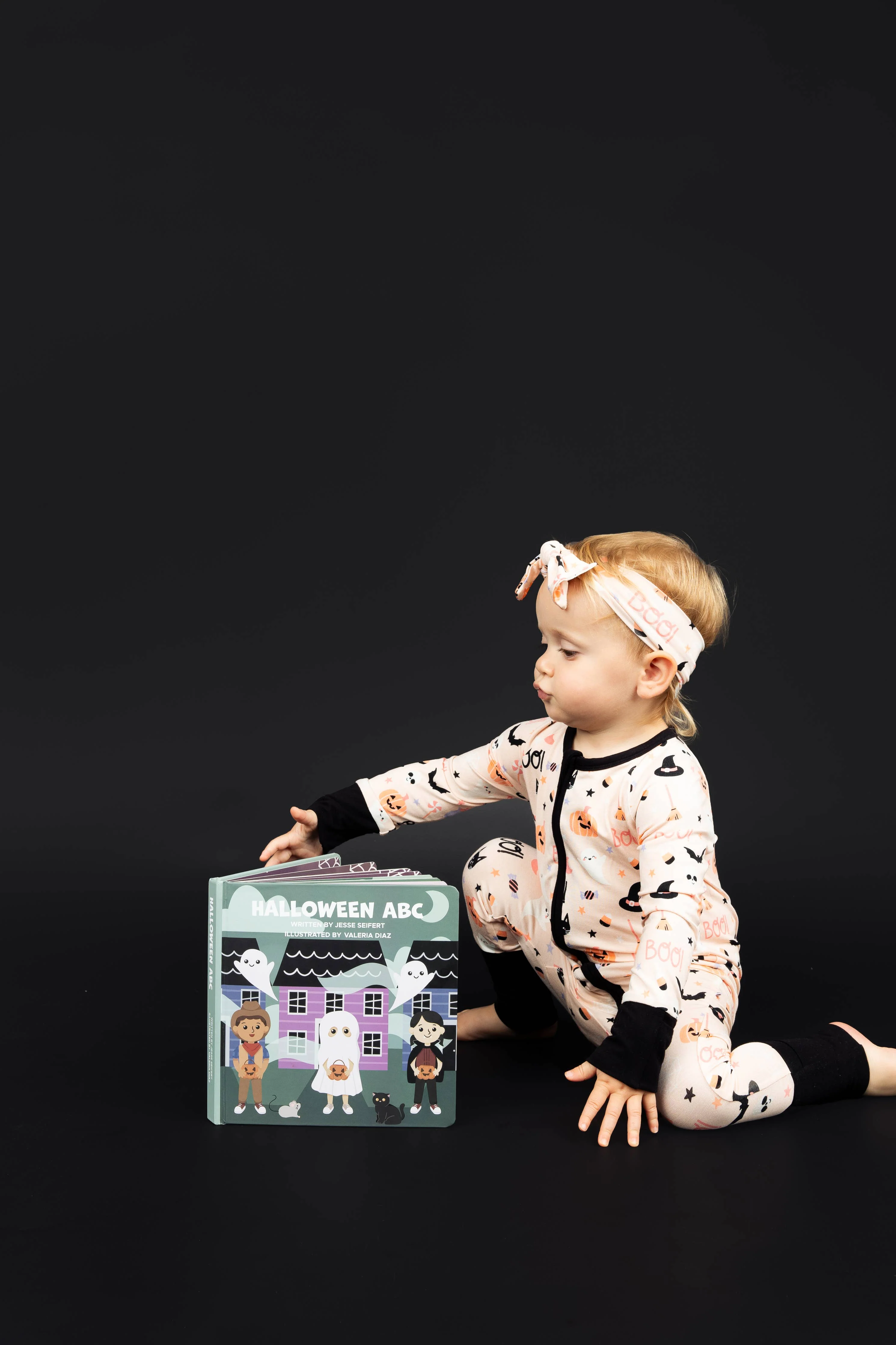 Emerson and Friends - Halloween ABC Trick or Treat Alphabet Board Book Kids Gift - Image 4