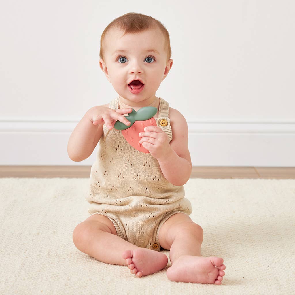 Itzy Ritzy - Strawberry Rattle - Image 5