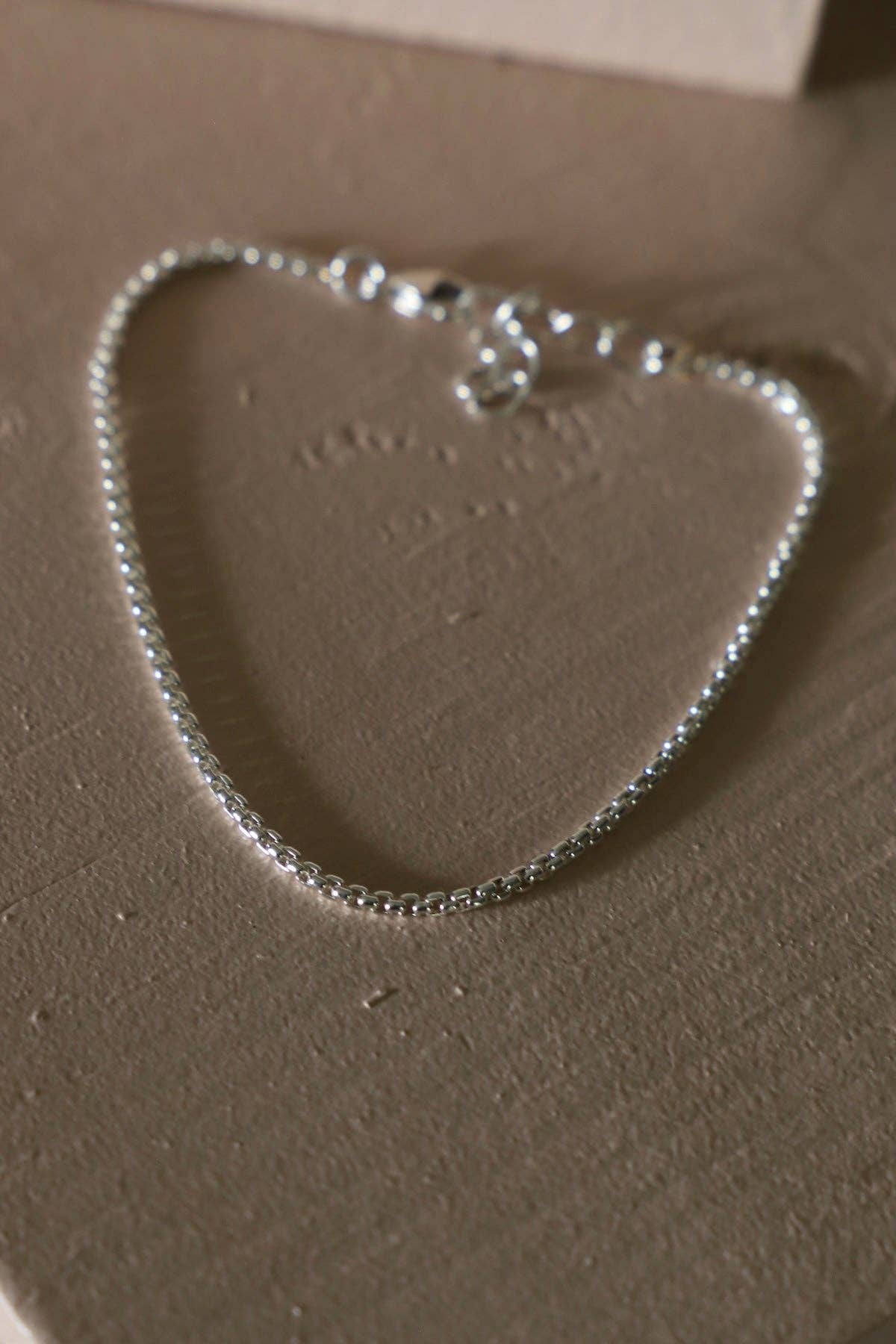Katie Waltman Jewelry - PETITE STERLING BOX CHAIN BRACELET - Image 2