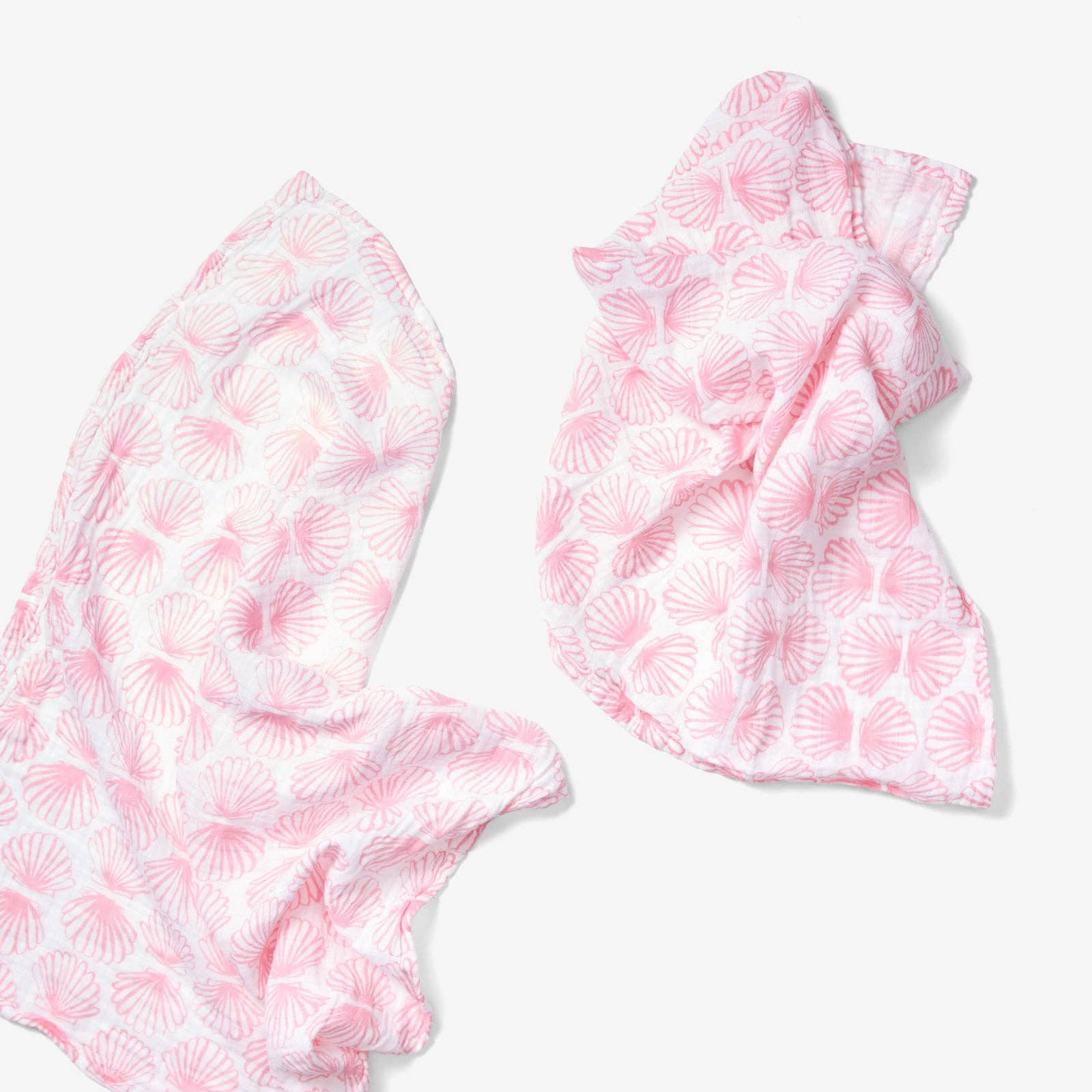 Lewis - Burp Cloth Set - Pink Scallop - Image 5