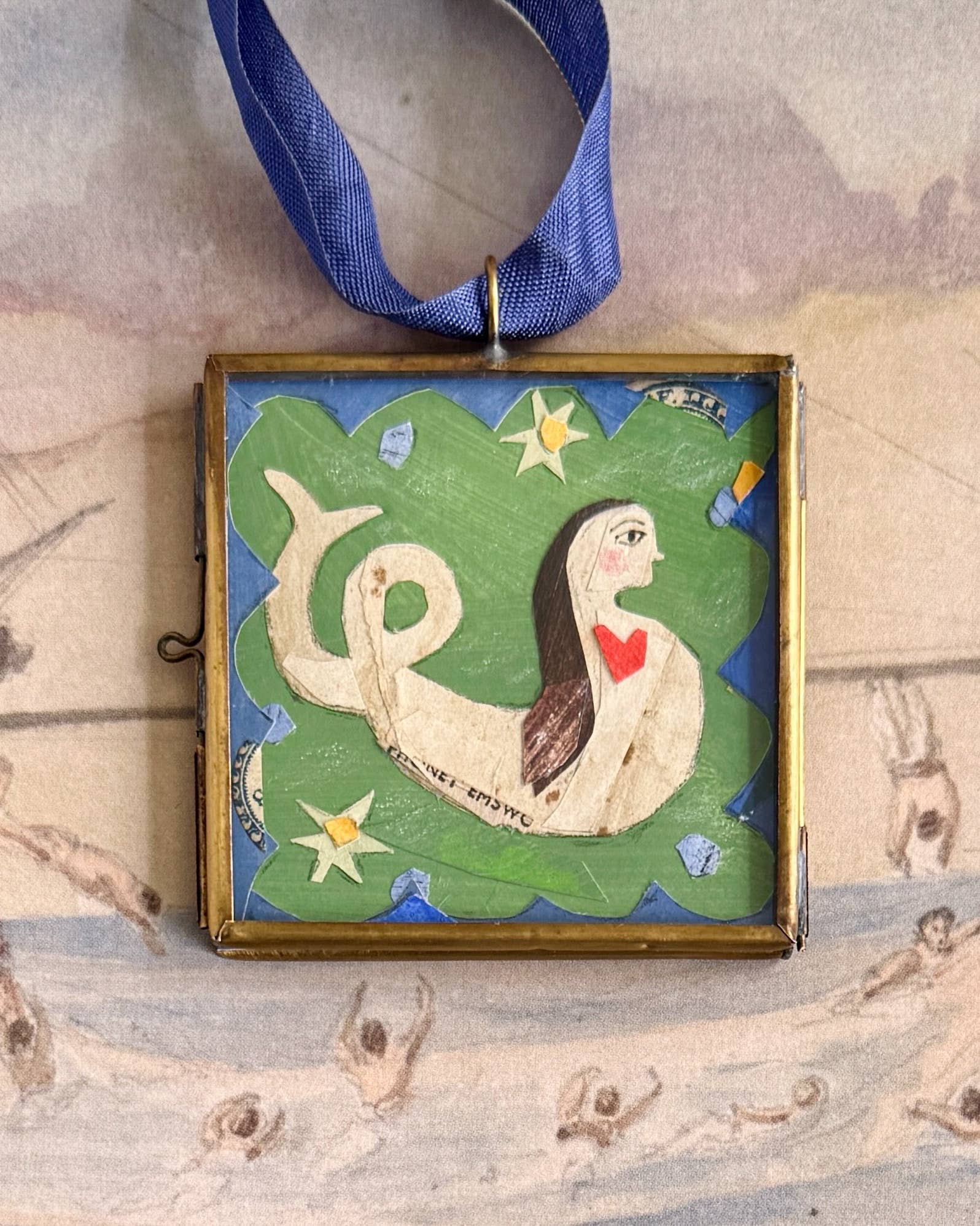 Maris Mirum - Mermaid ~ Art Locket Ornament