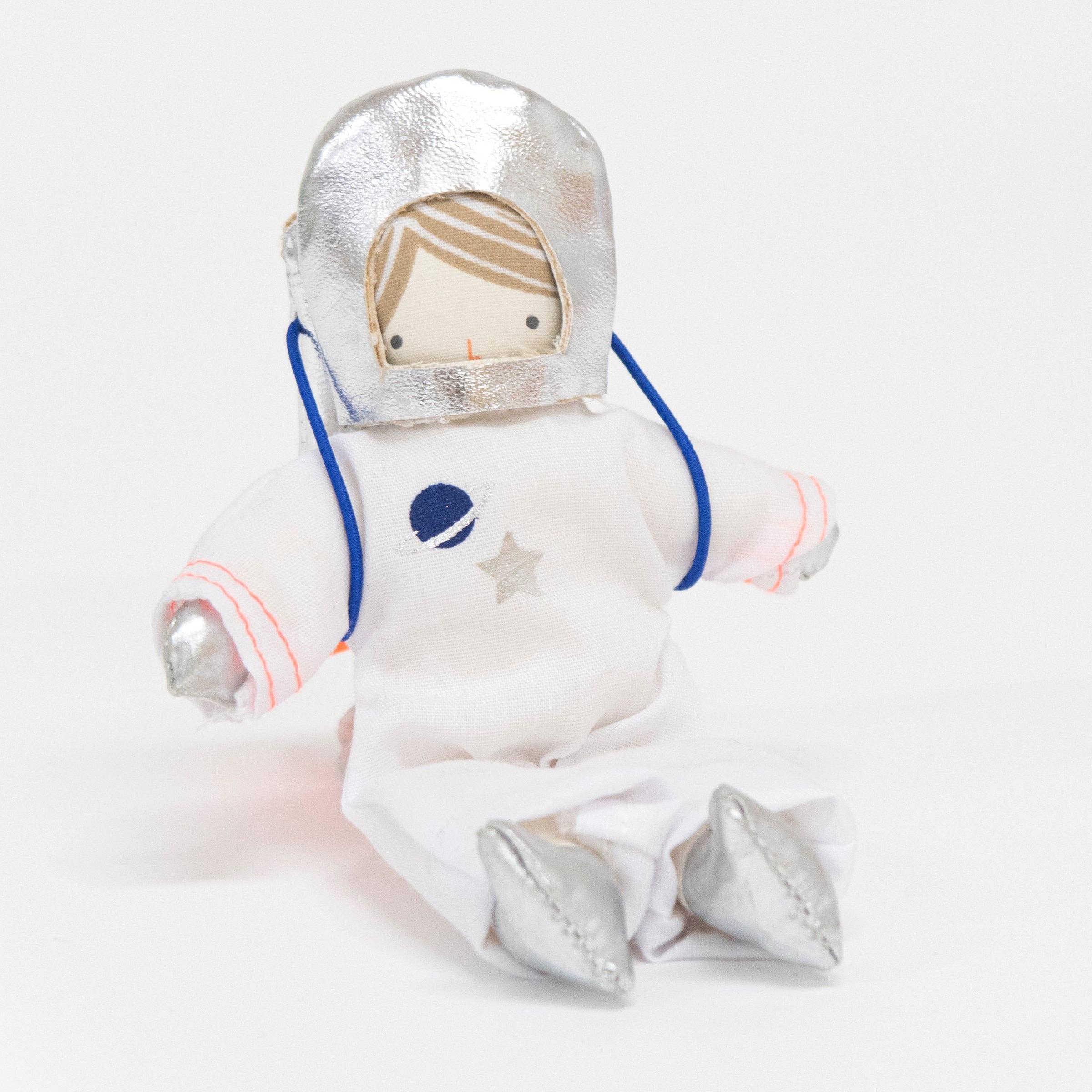 Meri Meri - Astronaut Mini Suitcase Doll - Image 3