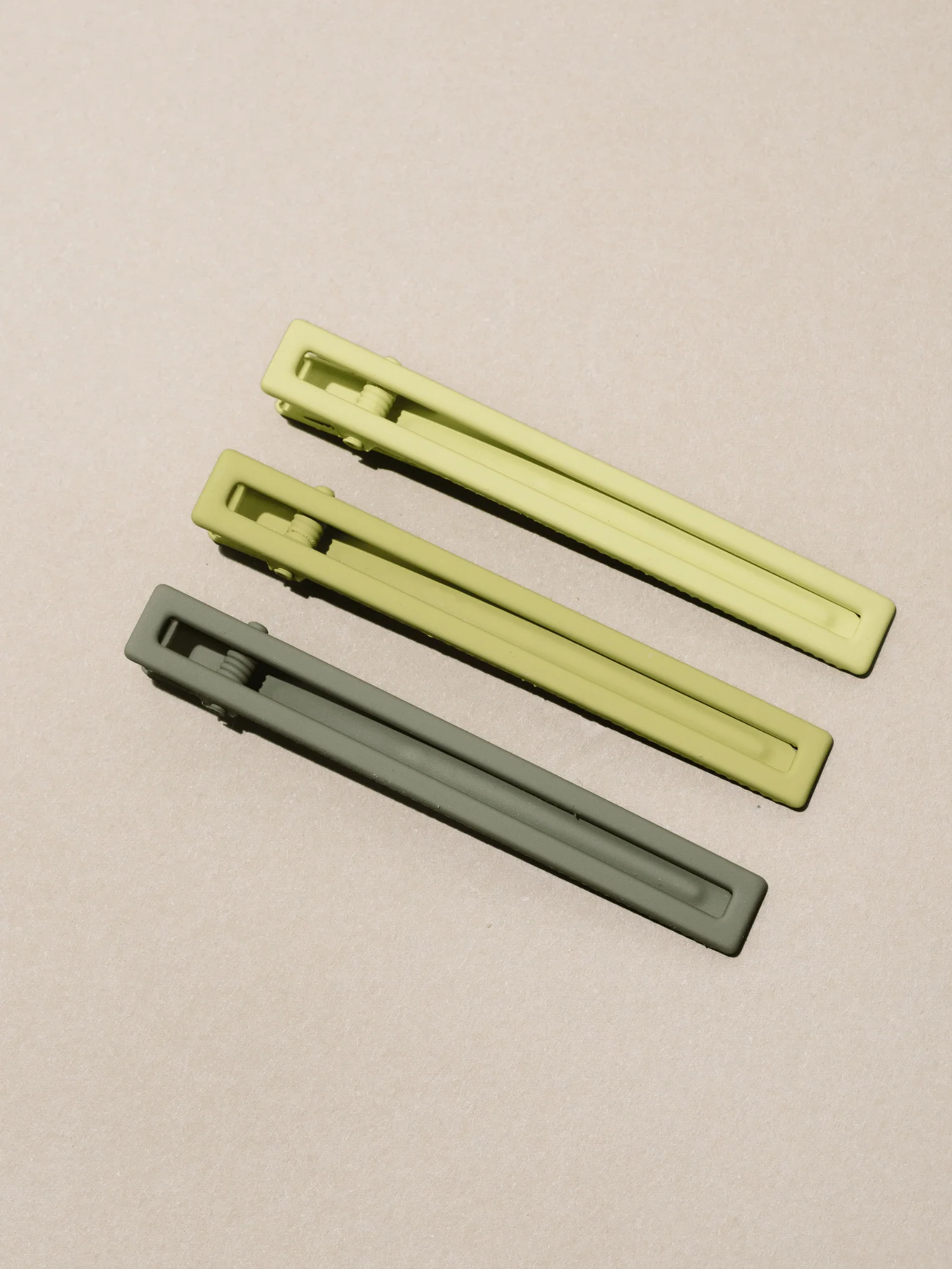 NAT + NOOR - Yarrow Hair Clips- Cacao - Image 9