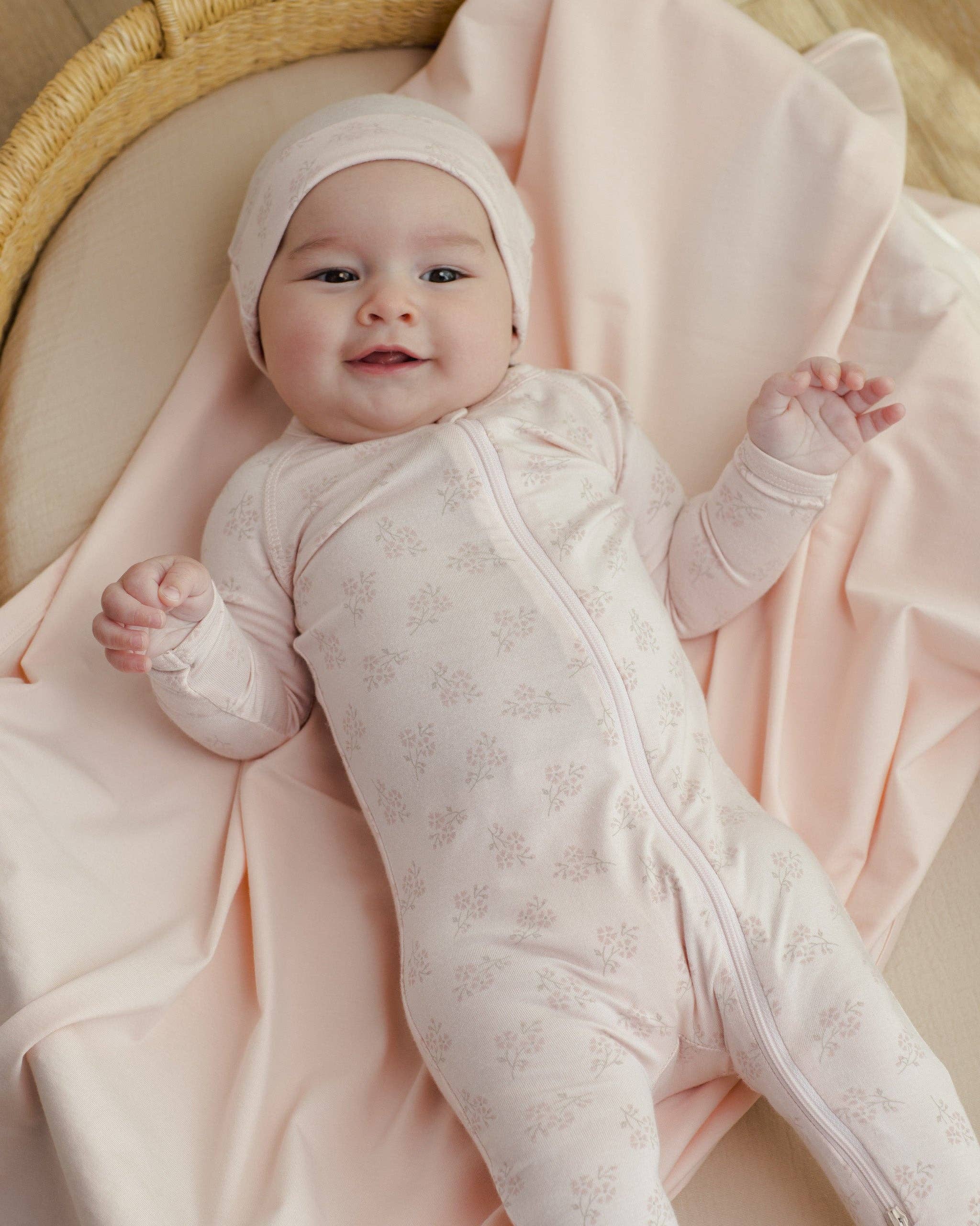 Quincy Mae - Baby Swaddle - Petal - Image 2