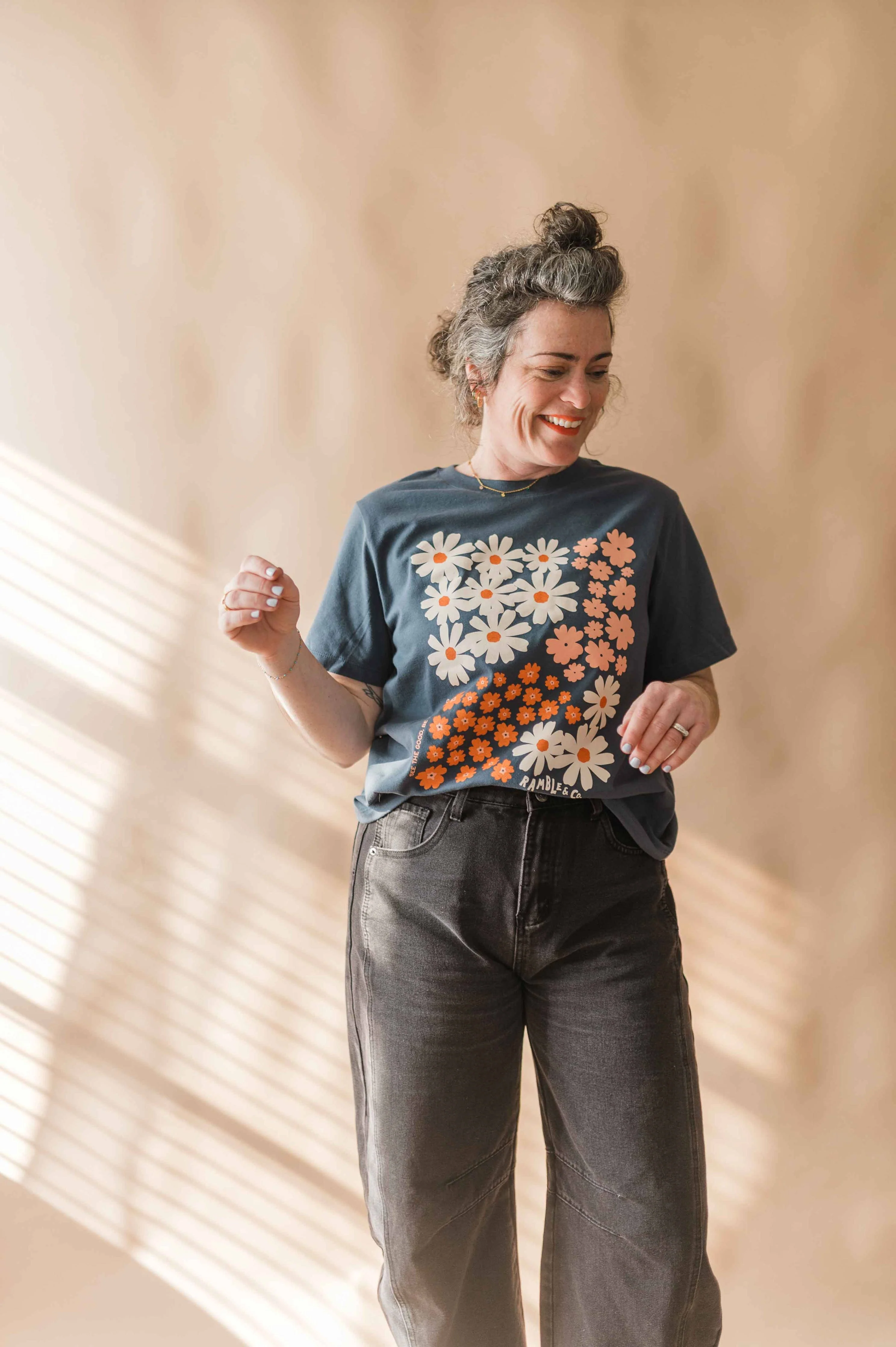 Ramble & Company - See the good flower Tee - Image 4