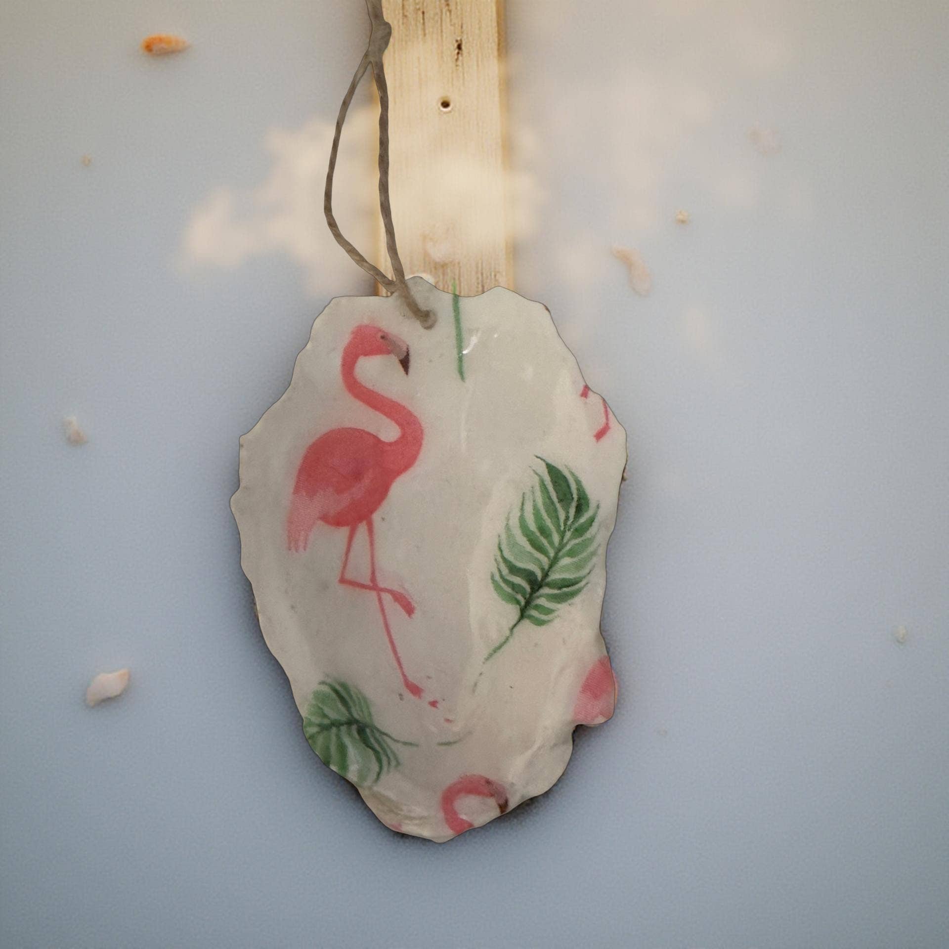 Flamingo Oyster Ornament - Image 2
