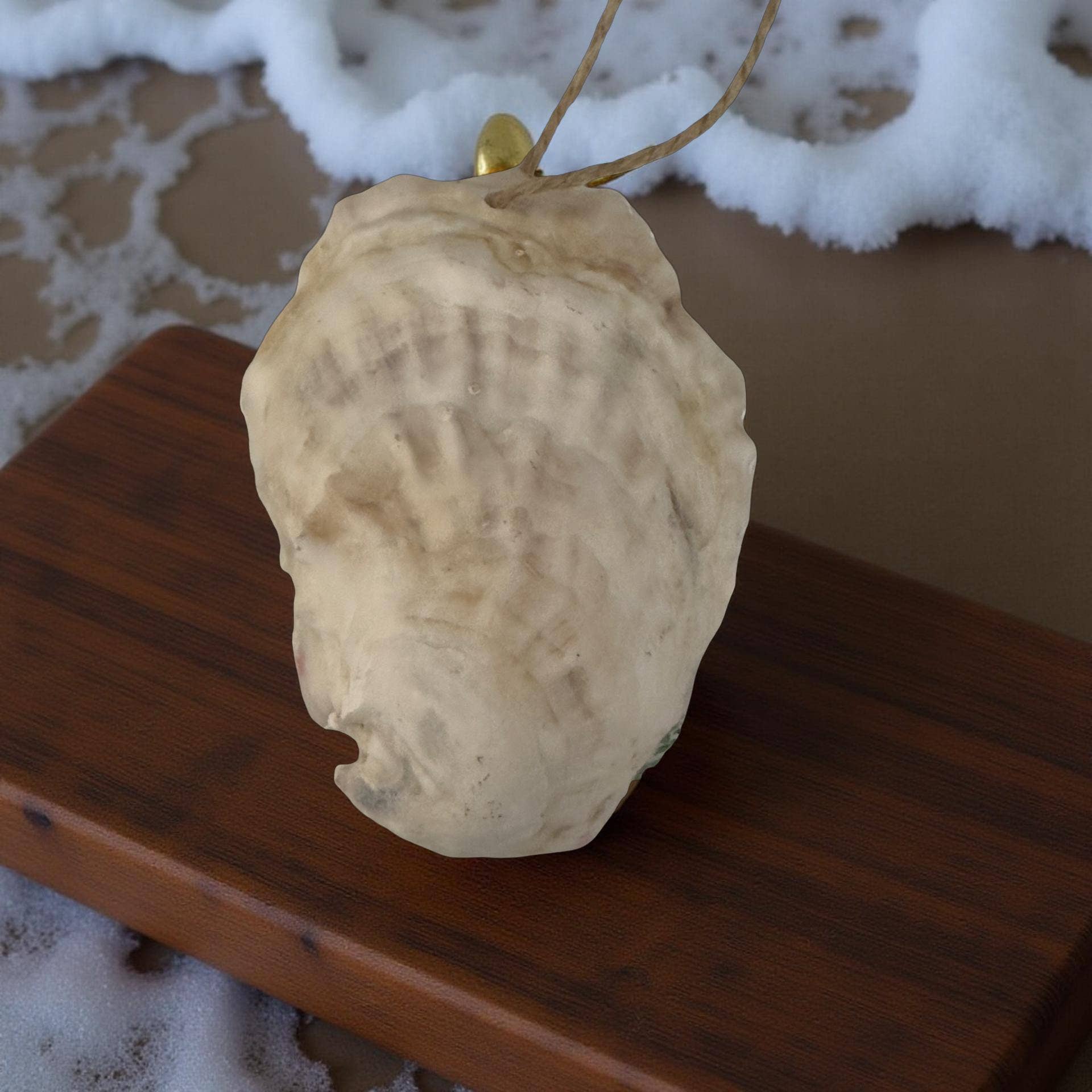 Flamingo Oyster Ornament - Image 4