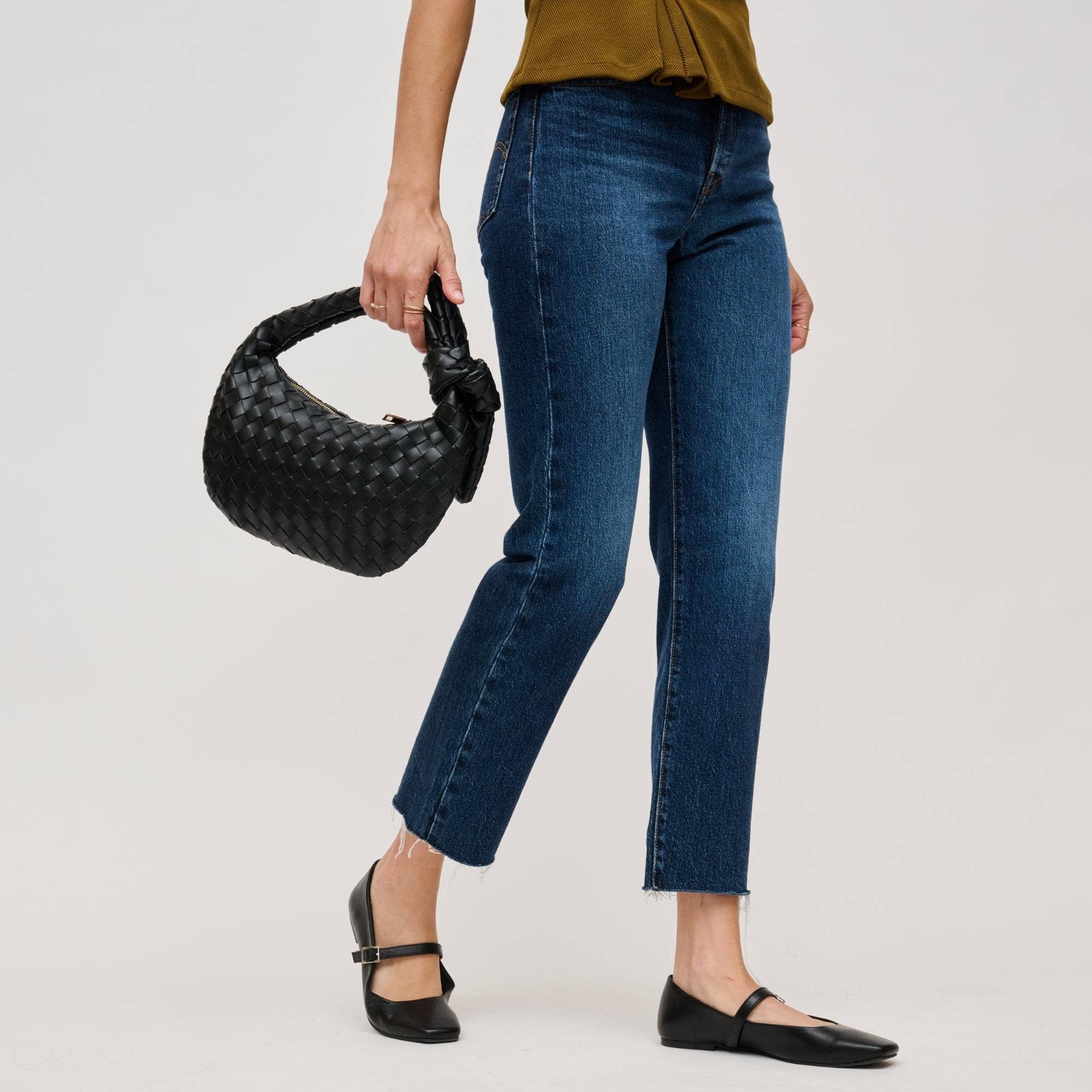 Urban Expressions - Lizbeth Woven Knot Clutch - Oatmilk - Image 3