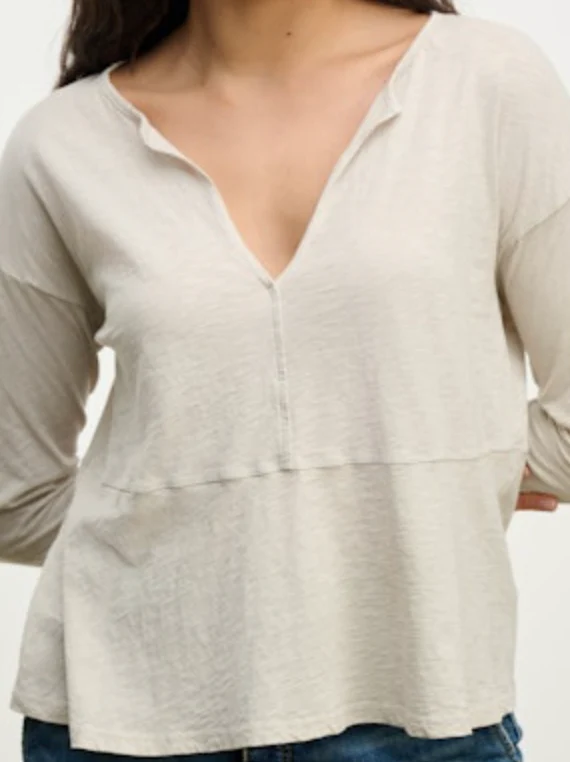 Velvet - Vint Long Sleeve - Image 2