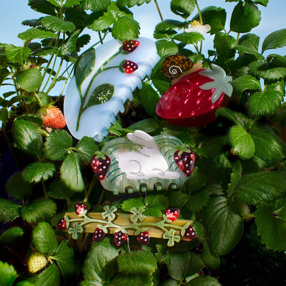 WINONA IRENE - Forest Berry Strawberry Jewel Beetle Acetate Hiar Claw Clip - Image 3