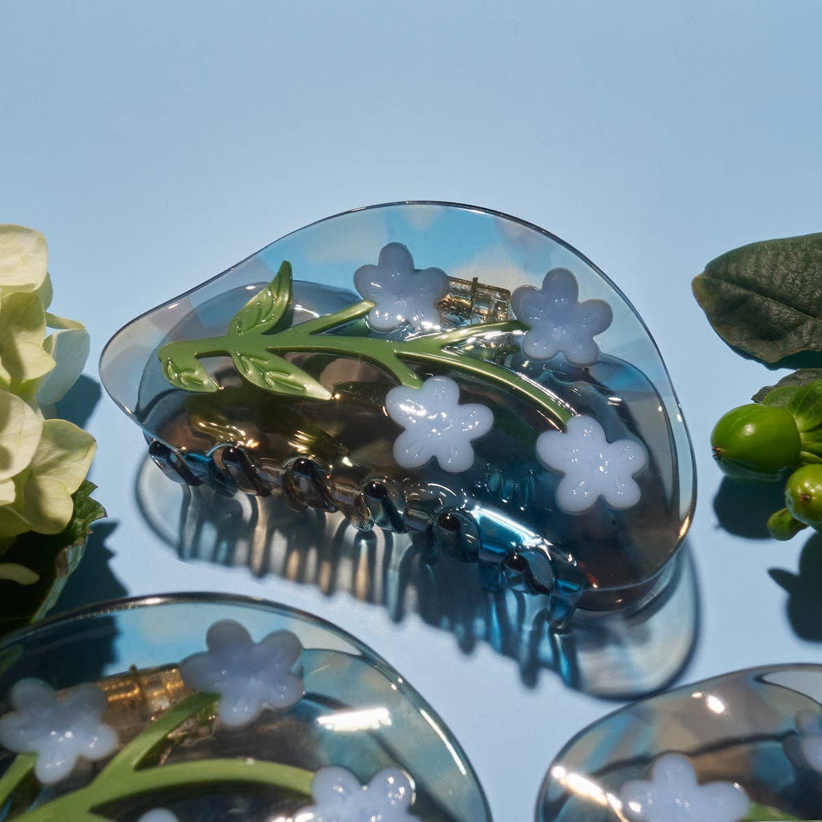 WINONA IRENE - Forget-Me-Not Claw - Image 2