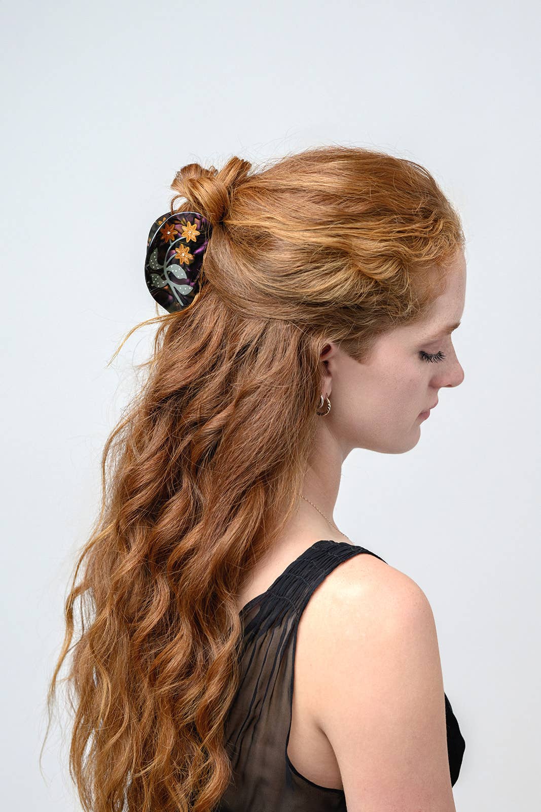WINONA IRENE - Lady's Mantle Flower Claw Clip - Image 3