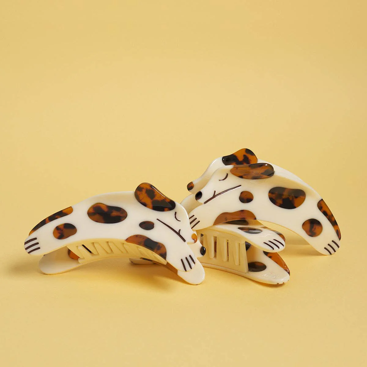 WINONA IRENE - Tortie Puppy Hair Claw - Image 3